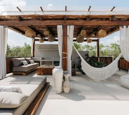Casa Mazuri Jungle Villa